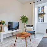2br Walk Everywhere In Funchal (Madeira)