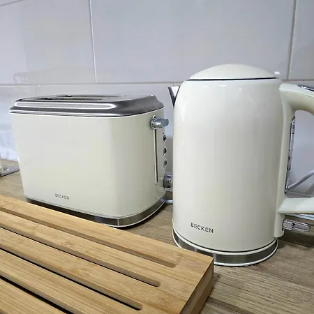 Upgrade Paradise Centre *