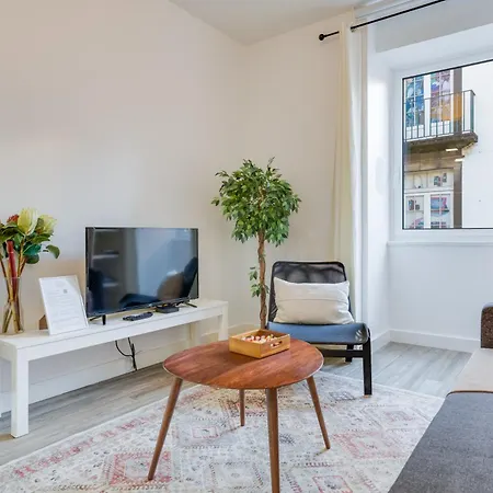 Upgrade Paradise Centre Фуншал