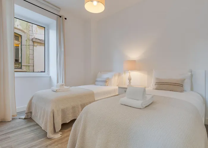 Bright 2br In Centre, Walk Everywhere Appartement *