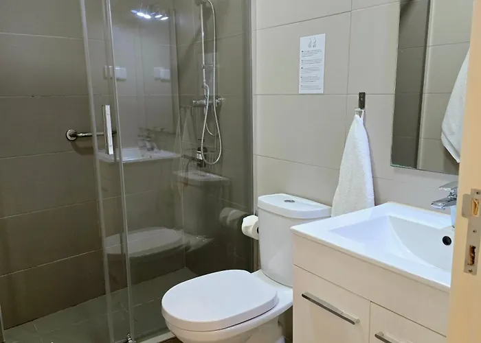 Bright 2br In Centre, Walk Everywhere *