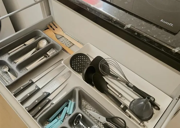 Bright 2br In Centre, Walk Everywhere