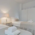 Apartament 2br Walk Everywhere In Funchal (Madeira)