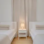 2br Walk Everywhere In Apartament